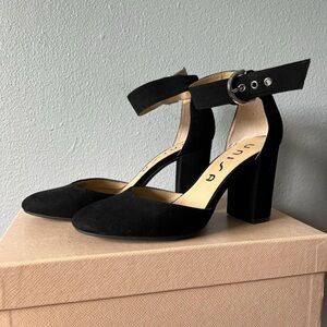 Chic Black Suede Ankle Strap Heels